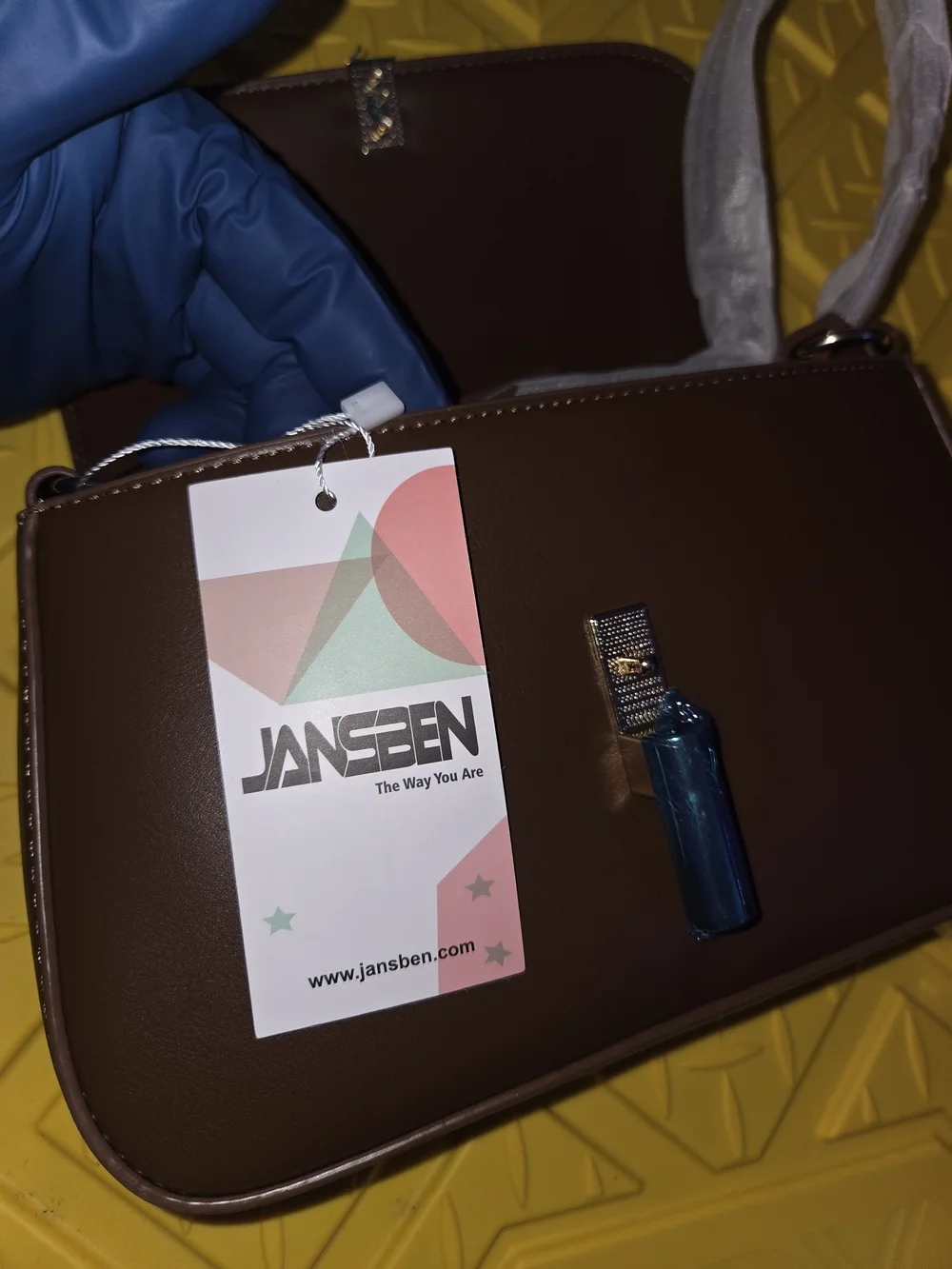 N/A minimalist tan